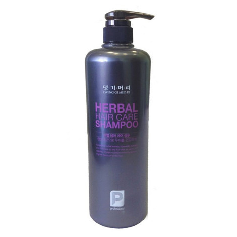 Шампунь Daeng Gi Meo Ri Professional Herbal Hair Shampoo для окрашенных волос 1000 мл